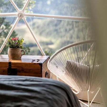 Luxury tent Gaia's Spheres *