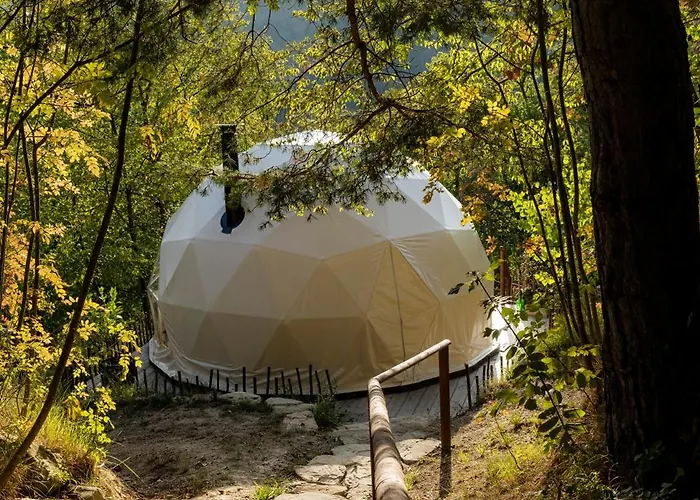Lyxtält Gaia's Spheres Gorzegno
